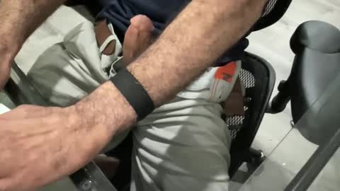 icewoodg online show from September 25, 2:57 pm