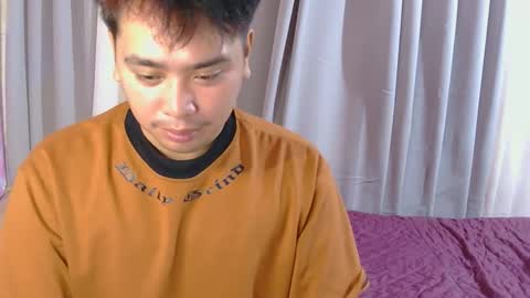 iconic_vince online show from December 15, 4:25 pm