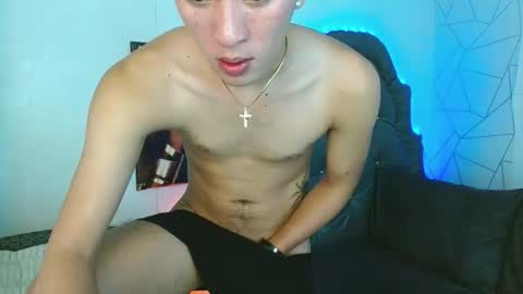 Mateo online show from April 18, 7:58 pm