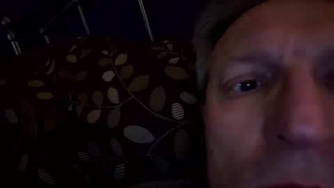 icums4u online show from May 18, 9:43 pm