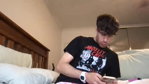 Snapshot of icyninesix chatting on March 8, 4:45 am icyninesix online show from March 8, 4:45 am