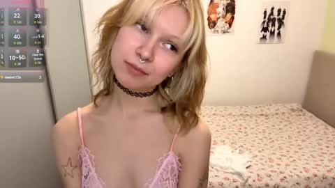 Sarah online show from May 23, 7:32 pm
