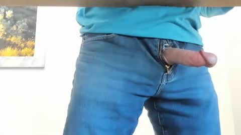 idfunguy2023 online show from February 7, 9:37 pm