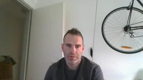 Snapshot of idontknowwhy1 chatting on October 24, 8:04 am idontknowwhy1 online show from October 24, 8:04 am