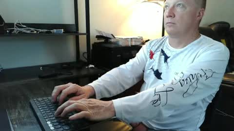 ieatbackdoor69 online show from July 2, 9:31 pm