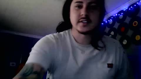 Snapshot of iggy_iggy_iggy chatting on February 9, 7:41 pm iggy_iggy_iggy online show from February 9, 7:41 pm