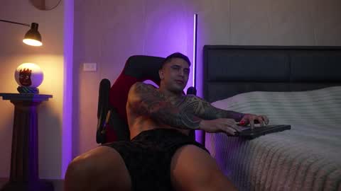 Igor scott online show from October 31, 2:12 am