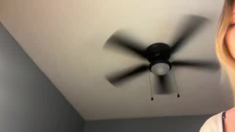 cassie online show from March 7, 7:47 pm