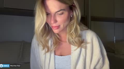 Ivy online show from October 27, 11:05 pm