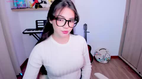 Maria online show from February 12, 8:01 pm