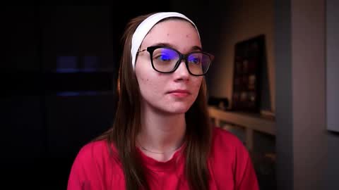 ileanacampbel online show from December 15, 4:41 am