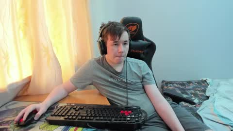 iliaskris online show from June 5, 12:21 pm