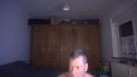 iliebetight online show from February 26, 8:01 pm