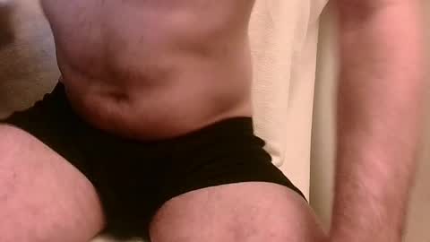 illubricat online show from January 3, 8:11 pm