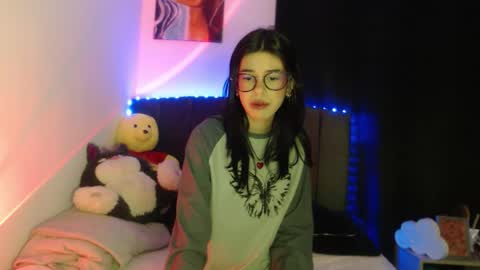 Ily Bea online show from April 1, 12:44 am