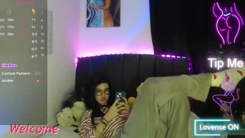 Ily Bea online show from April 26, 1:25 am