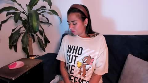 amber online show from October 23, 3:57 pm