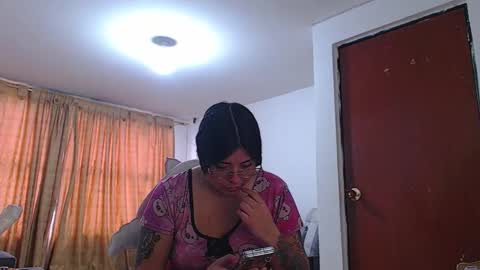 Hanna online show from November 10, 7:05 pm