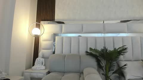 Kazumi online show from December 21, 1:28 pm