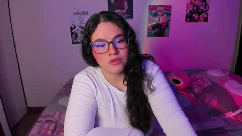 mei mei uwu online show from February 4, 2:04 am