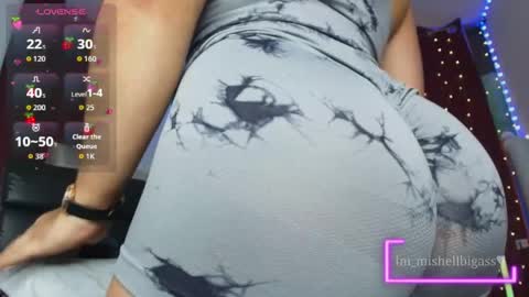 Mishell Martinez    INSTAGRAM im mishellbigass online show from April 23, 6:54 am