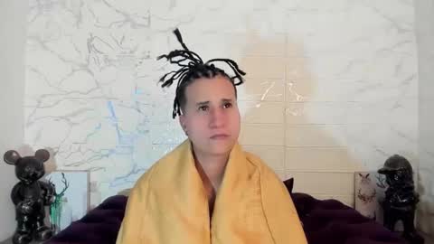 im_milan_rs online show from February 27, 6:35 am