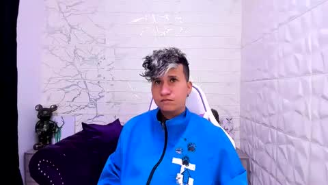 im_milan_rs online show from February 15, 4:03 am