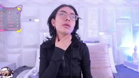 Moly  online show from November 9, 3:26 pm