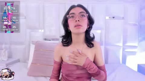 Moly  online show from November 17, 8:33 pm