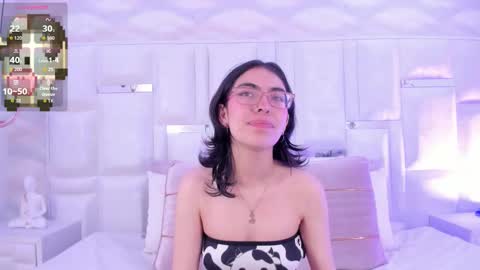 Moly  online show from November 19, 8:51 pm