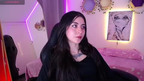 Jade Rosse online show from November 18, 6:33 pm