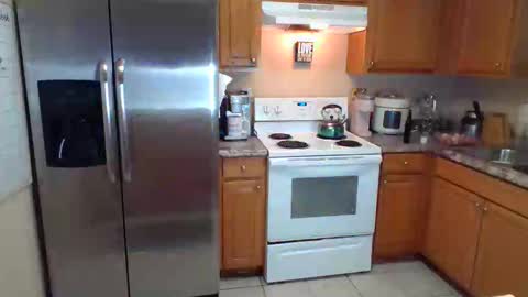 Snapshot of iman_love chatting on December 10, 5:22 pm iman_love online show from December 10, 5:22 pm