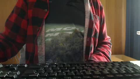 Aussie Guy online show from July 28, 4:21 am