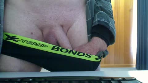 Aussie Guy online show from June 26, 1:33 am