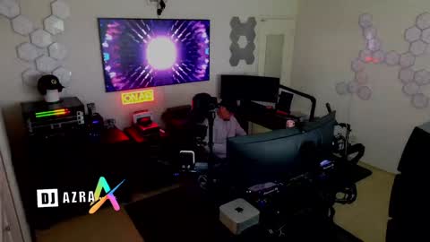 Snapshot of imdjazra chatting on December 26, 4:36 pm DJ Azra online show from December 26, 4:36 pm