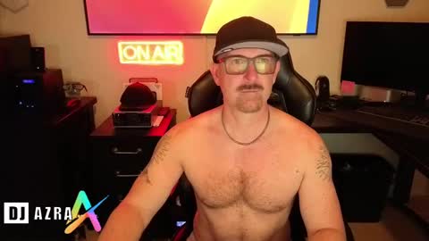 Snapshot of imdjazra chatting on February 16, 1:58 am DJ Azra online show from February 16, 1:58 am