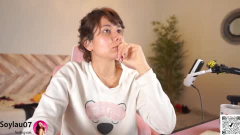 imjess_ online show from January 8, 12:44 pm