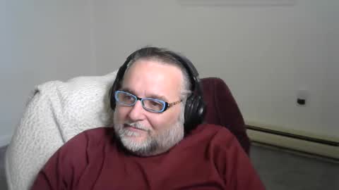 Kel online show from November 24, 5:33 pm