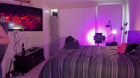 Kristen online show from March 17, 4:12 pm