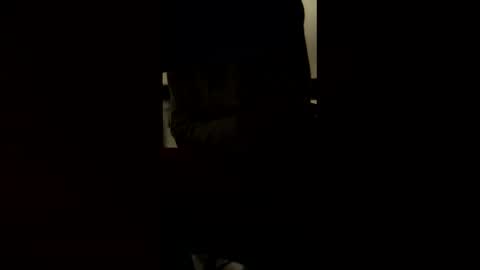 imlightskn online show from February 14, 7:55 am