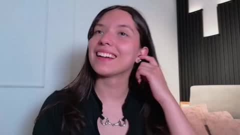 Karen  online show from February 21, 8:01 pm