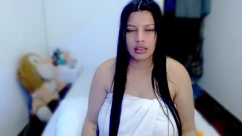 imsweetlips online show from September 21, 8:24 pm