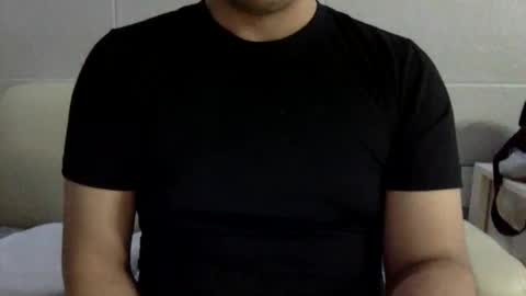 Inchesofhappiness7 online show from December 2, 11:30 am