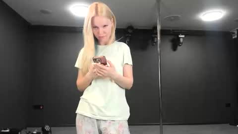 Masha online show from May 27, 12:06 am
