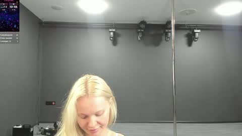Masha online show from May 24, 10:16 pm
