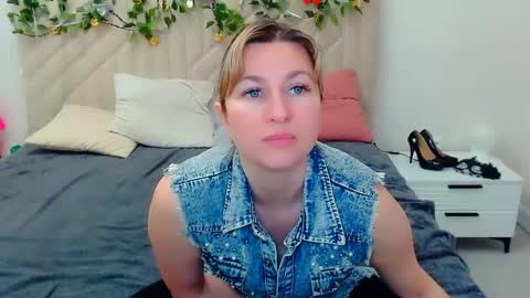 incredible_ariela online show from April 23, 11:29 am