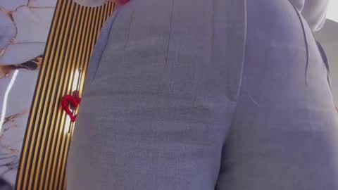 Indi Catalina online show from March 9, 1:05 pm