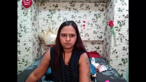 indian_sunshine online show from September 16, 10:17 am