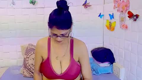 Femiez online show from November 11, 6:26 am