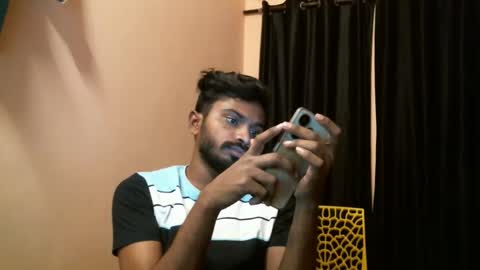 indianbighard21 online show from April 22, 2:02 pm